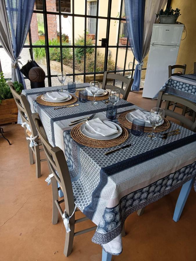 Agriturismo Helianthus 올레기오 외부 사진