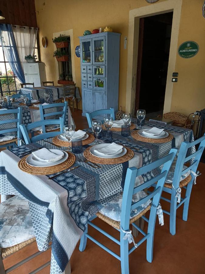 Agriturismo Helianthus 올레기오 외부 사진