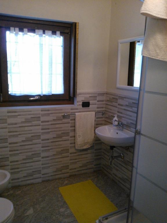 Agriturismo Helianthus 올레기오 객실 사진